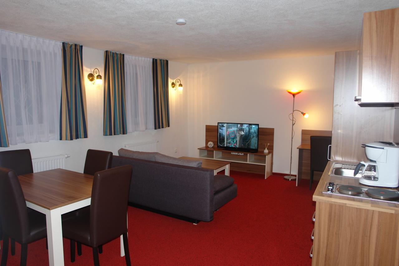 Hotel Garni Daniela Urich Schwanenstadt Esterno foto